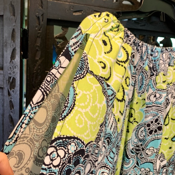 Crown & Ivy Top - Picture 6 of 6